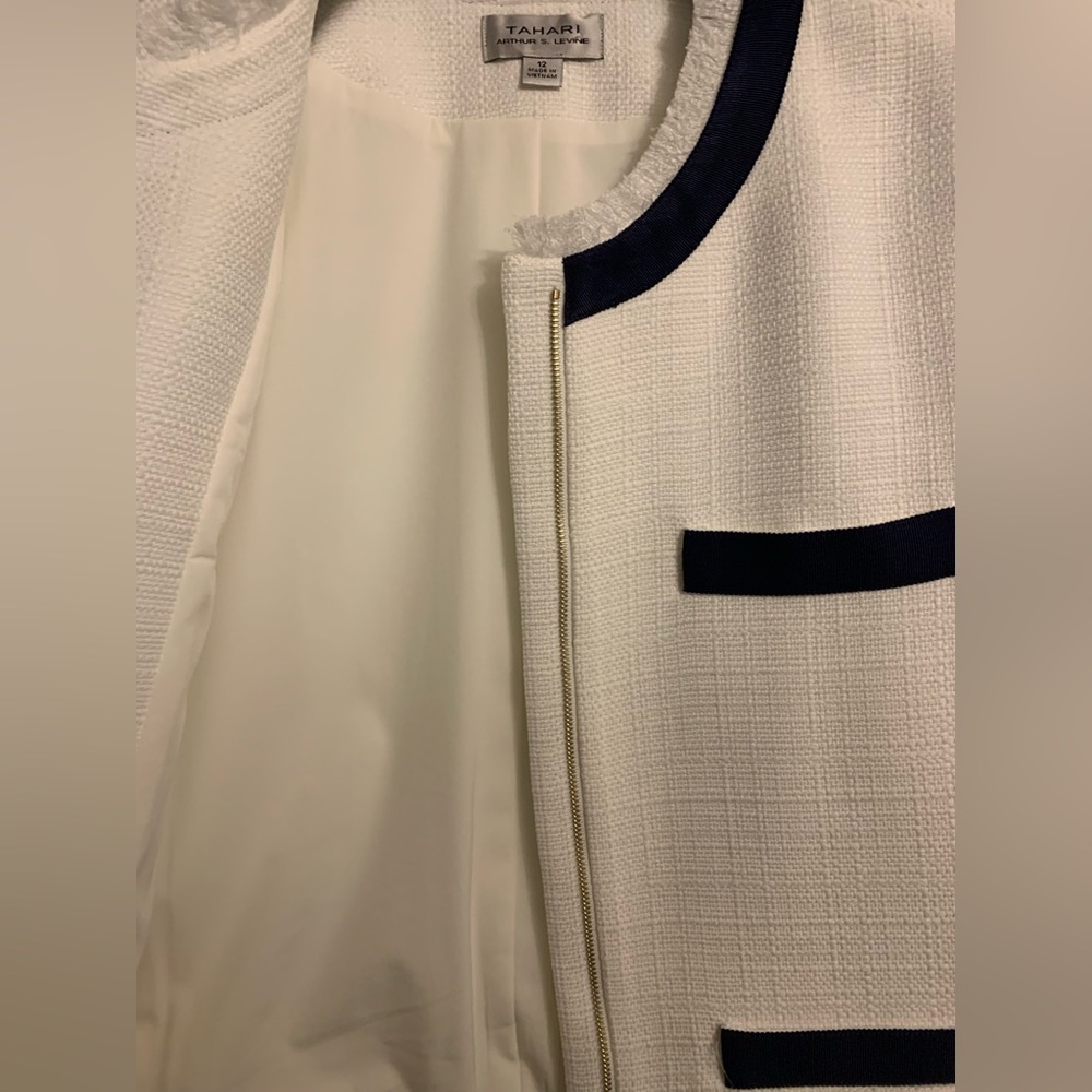 Blazer Jacket - Picture 3 of 3